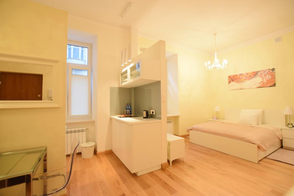 Elegant Apartment Foksal Warsaw Ngoại thất bức ảnh