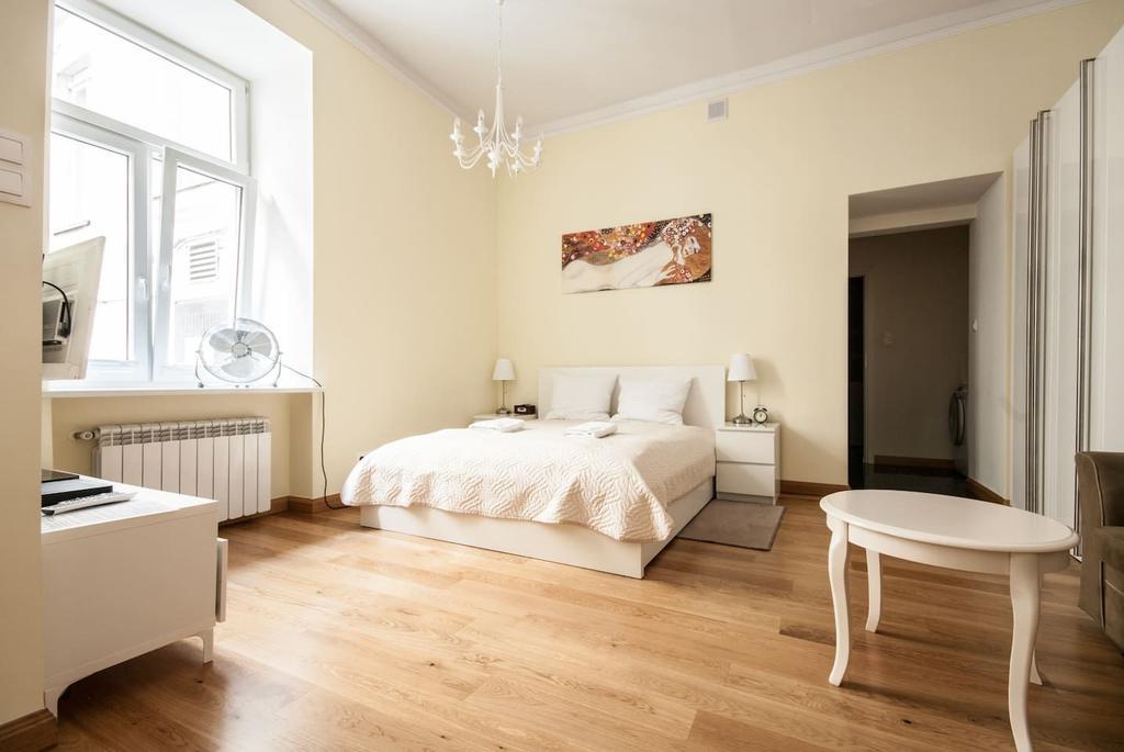 Elegant Apartment Foksal Warsaw Ngoại thất bức ảnh